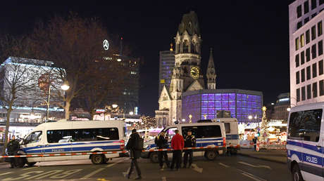 VIDEO, FOTOS: Evacúan un mercado navideño en Berlín por presunta presencia de un objeto sospechoso