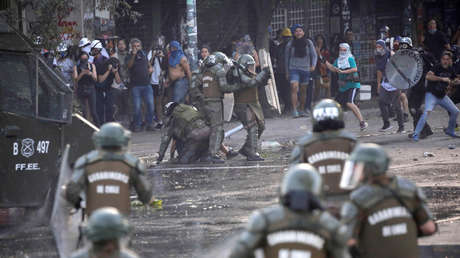 Fiscalía de Chile ordena pericias para elementos disuasivos usados por Carabineros