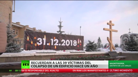Recuerdan  a las 39 víctimas del colapso de un edificio en la ciudad rusa de Magnitogosrk