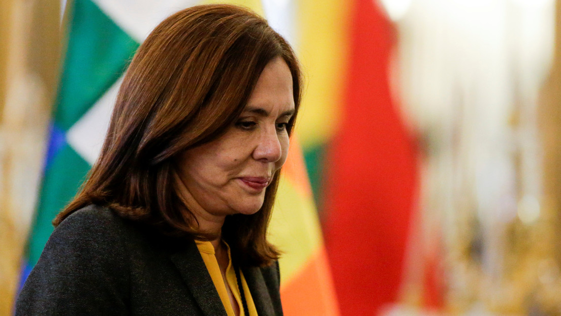 Canciller de facto de Bolivia busca reunirse con su homólogo de México en un país "neutral" para bajar tensión diplomática