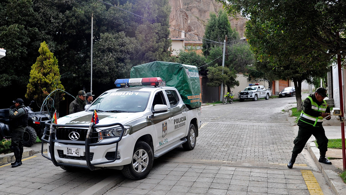 La Fiscalía de Bolivia pide a España un informe sobre la presencia de agentes en la Embajada de México