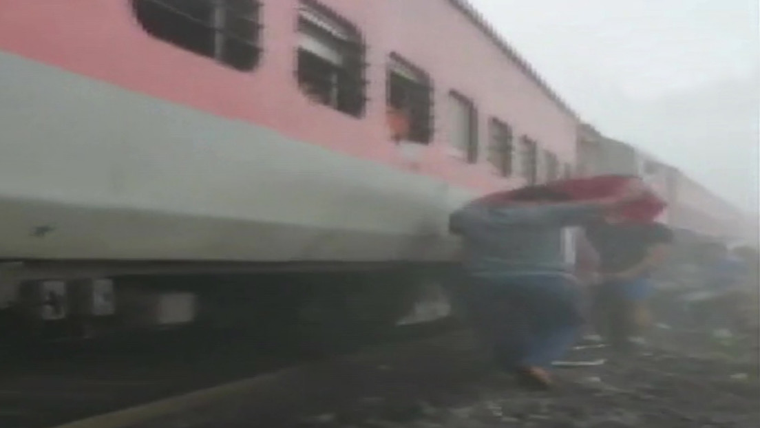 FOTOS: Decenas de heridos tras la colisión de un tren de pasajeros y uno de carga en la India