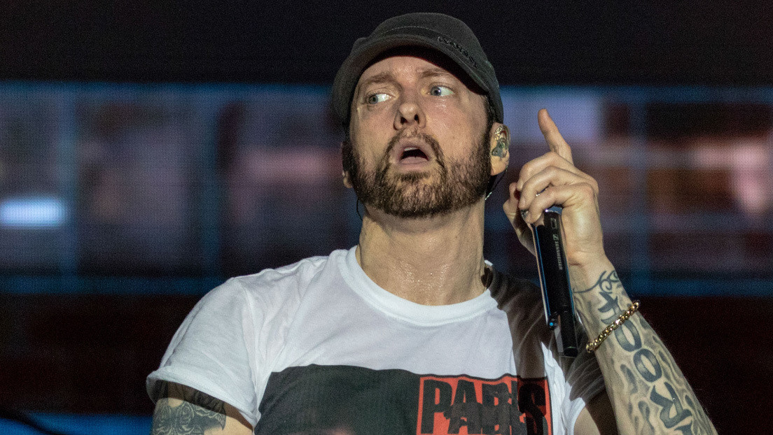 Eminem sorprende en su nuevo disco al homenajear a una estrella del rock argentino de los años 70