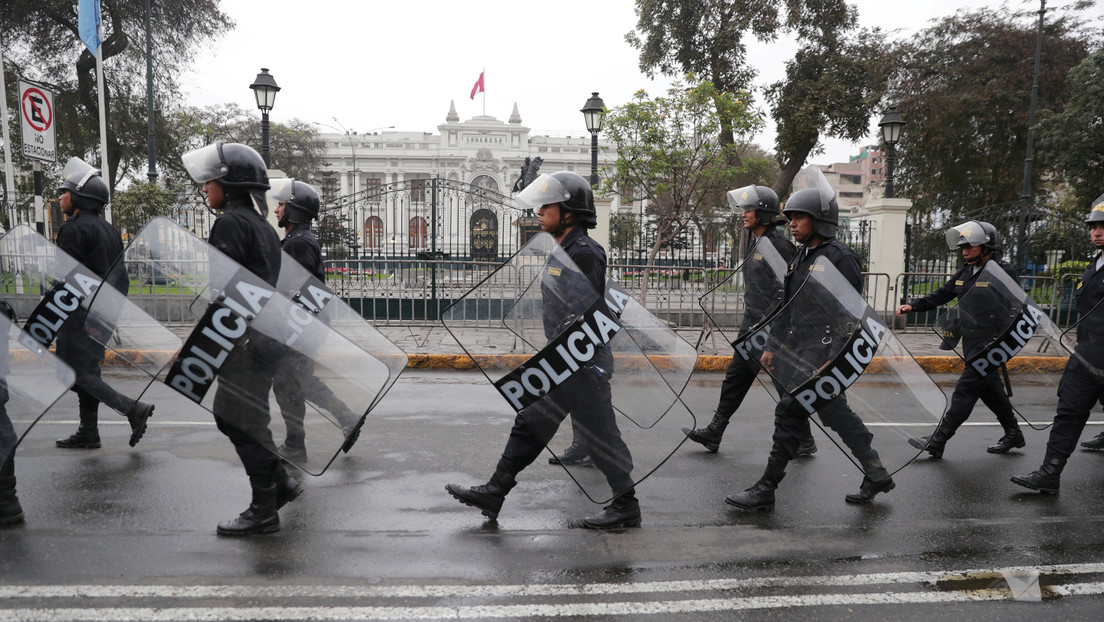 Ministro del Interior de Perú crea brigada especial de Policía ante "la conmoción" por "la presencia de venezolanos"