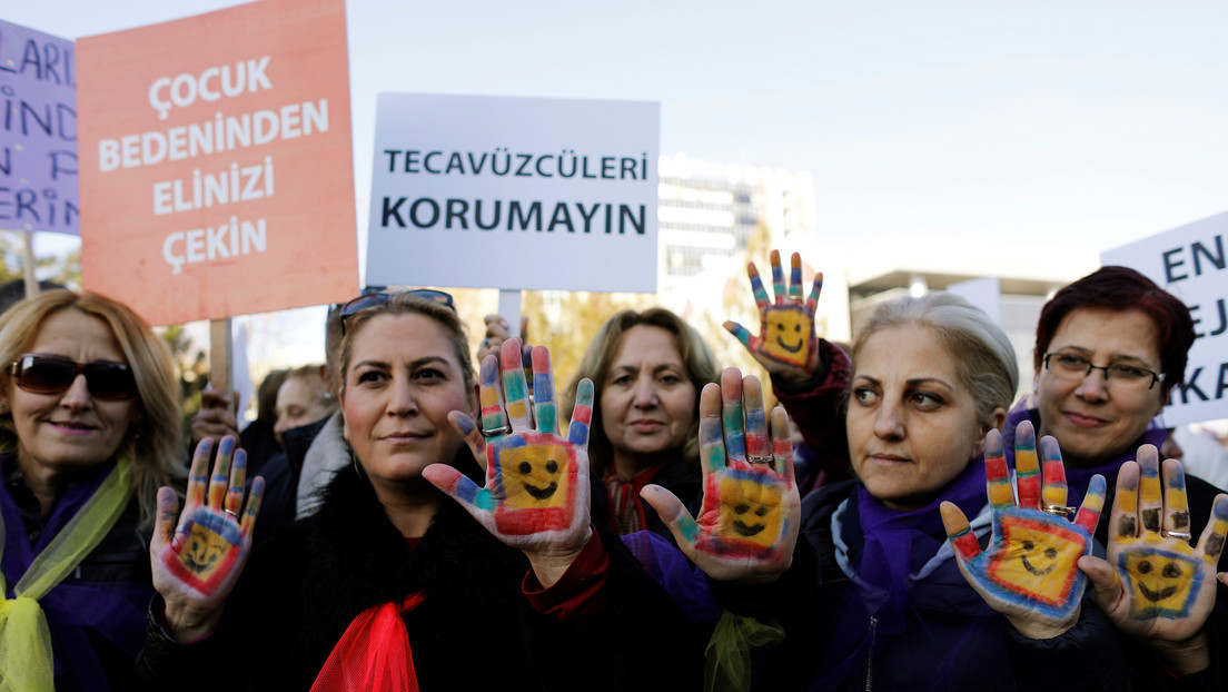 Polémica en Turquía por un proyecto de ley que prevé indultar a los violadores de menores si se casan con sus víctimas