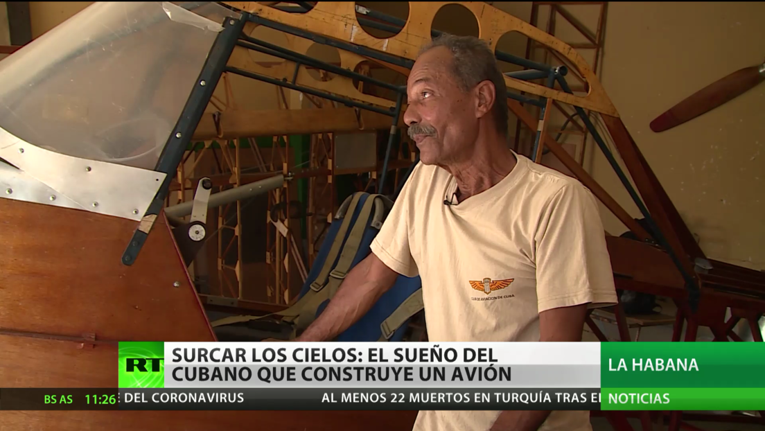 Surcar los cielos: El sueño del cubano que construye un avión