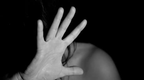 Una mujer argentina denuncia a su propio padre por violarla durante 20 años y obligarla a tener cuatro hijos