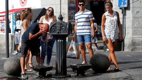 El peligro oculto en el agua del grifo que provoca casi 1.500 casos de cáncer de vejiga al año en España