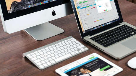 FOTO: Apple prepara un futurista iMac hecho de cristal curvado y con teclado incorporado