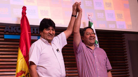 El candidato presidencial del MAS, Luis Arce, anuncia su regreso a Bolivia