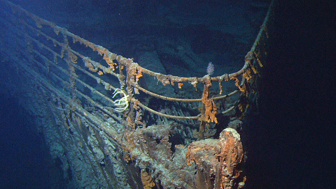 Un submarino golpea "accidentalmente" al Titanic y eso da paso a un proceso judicial
