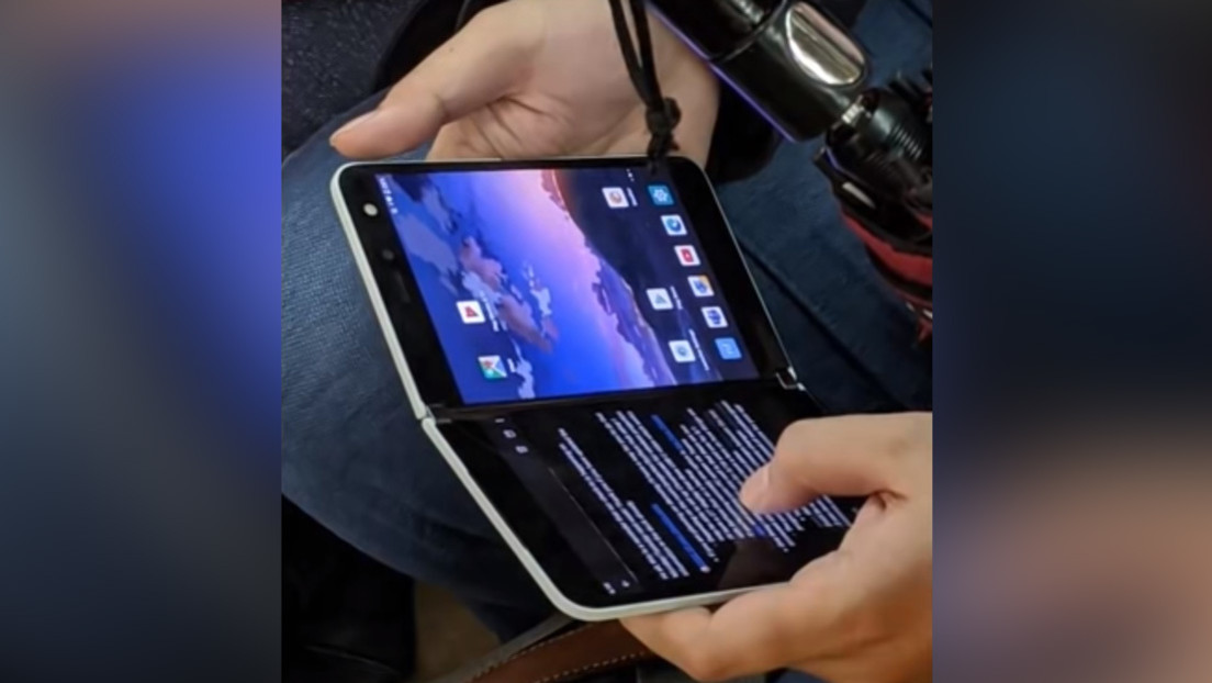 VIDEO: Se filtran imágenes del dispositivo de pantalla dual Surface Duo de Microsoft en acción