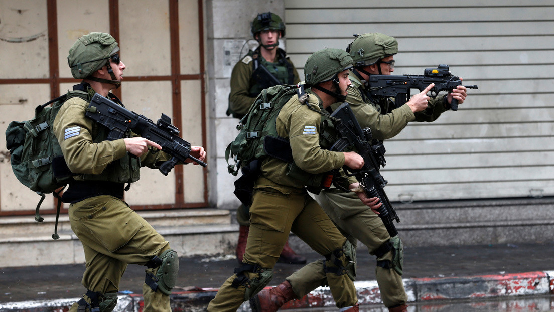 Un niño palestino queda en coma tras ser baleado en la cabeza por un soldado de Israel mientras jugaba en la calle