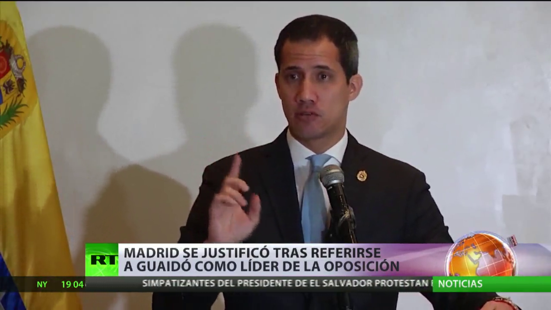 Guaidó regresa a Venezuela tras su gira internacional y se enfrenta a un escándalo de corrupción