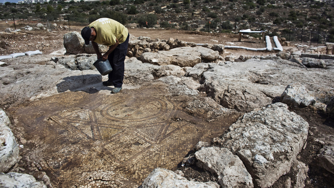 Descubren un antiguo templo cananeo de 3.000 años en una ciudad israelí mencionada en la Biblia