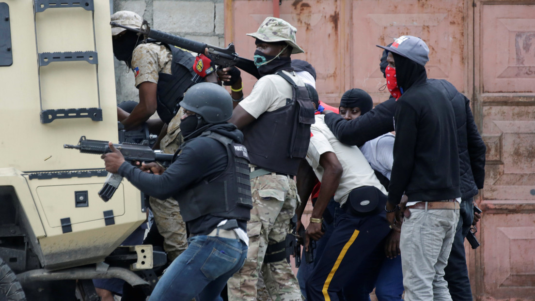 Haití cancela su carnaval por violentos enfrentamientos entre "individuos encapuchados" y el Ejército