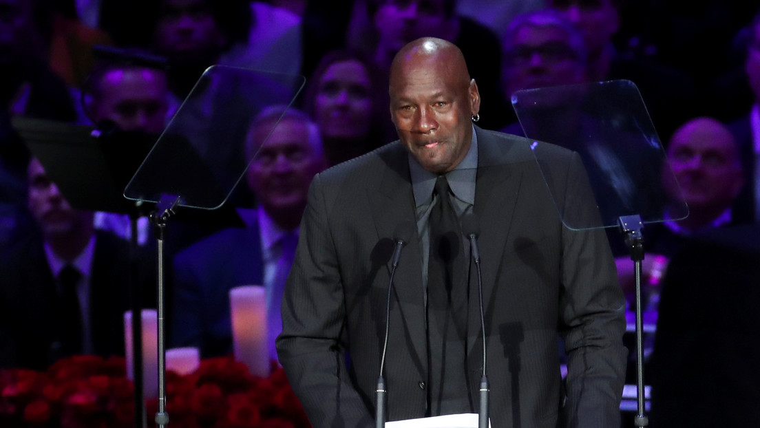 "Cuando él murió, una parte de mí murió": Michael Jordan rinde tributo a Kobe Bryant entre lágrimas