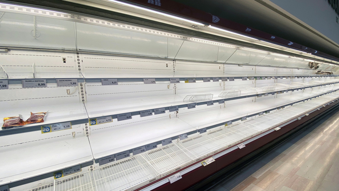 VIDEO, FOTOS: Muestran los estantes vacíos en supermercados italianos mientras el coronavirus sigue propagándose por el país