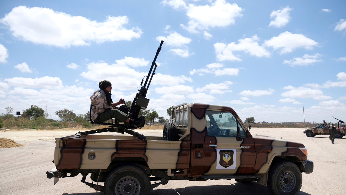 El Ejército Nacional Libio derriba un dron de producción turca cerca de Trípoli