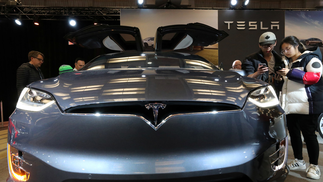 Una agencia reguladora del transporte culpa a Tesla por el accidente fatal de su Model X con el piloto automático en 2018