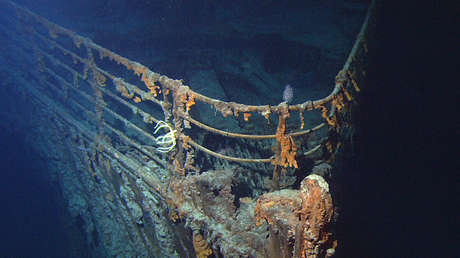 Un submarino golpea "accidentalmente" al Titanic y eso da paso a un proceso judicial
