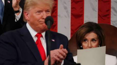 Acusan a Pelosi de 'practicar' previamente cómo romper el discurso de Trump (VIDEO)