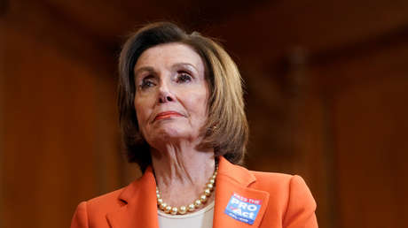 EE.UU.: La Cámara de Representantes rechaza la resolución de condena a Pelosi por romper el discurso de Trump