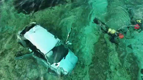 VIDEO: Un conductor drogado sobrevive tras caer al mar a 200 kilómetros por hora desde un acantilado en España