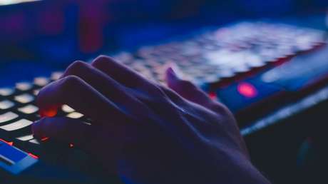 China califica a EE.UU. de "imperio de 'hackers'"