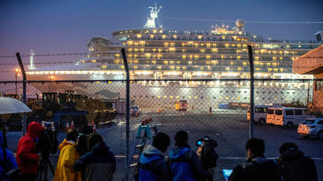 Desembarcan del crucero Diamond Princess 23 personas sin someterse a las pruebas de coronavirus durante la cuarentena