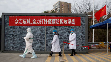 Ascienden a más de 2.400 las víctimas mortales por el coronavirus