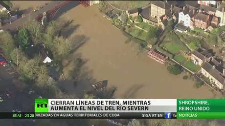 Cierran las líneas de tren en el Reino Unido por el aumento del río Severn