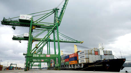 Cuba se ve obligada a comprar un barco para obtener su combustible y esquivar las sanciones de EE.UU.