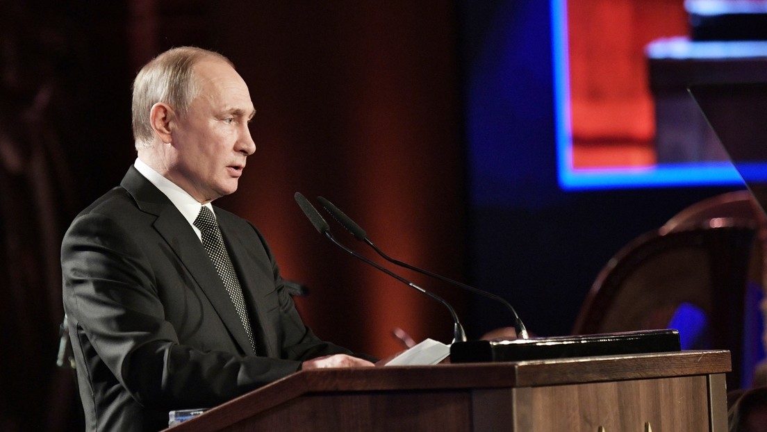 Putin: "El impacto negativo del coronavirus en la economía global ya afecta a casi todos los países del mundo"