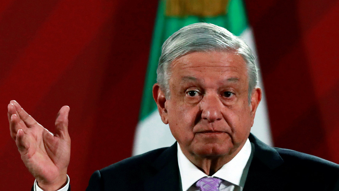 López Obrador sufre una caída en la aprobación ciudadana en México (y él la atribuye a su lucha anticorrupción)