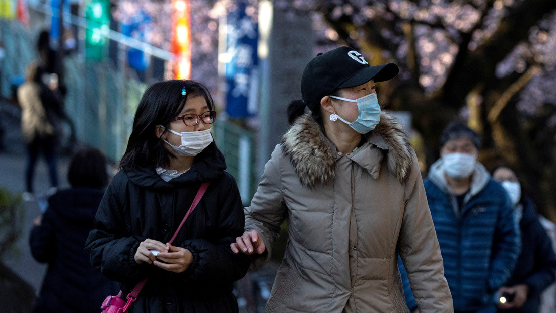 Cae lluvia negra en Japón y desata una ola de preocupación (y de teorías) en la población