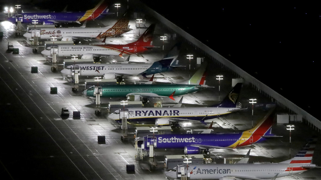 "Defectuoso e inseguro": Un informe del Congreso de EE.UU. describe fallos que llevaron a los siniestros del Boeing 737 MAX