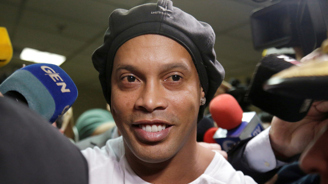 La Justicia de Paraguay decreta prisión preventiva para Ronaldinho y su hermano Roberto