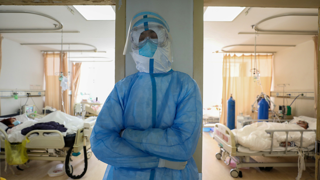 Un hombre de 100 años se recupera del coronavirus en Wuhan