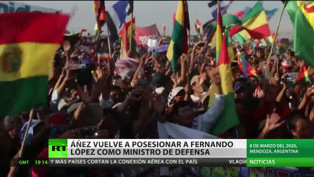 Áñez vuelve a posesionar a Fernando López como ministro de Defensa de Bolivia