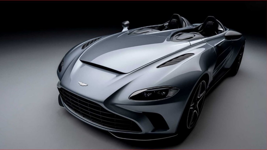 Aston Martin presenta el superdeportivo V12 Speedster, inspirado en el caza F/A-18