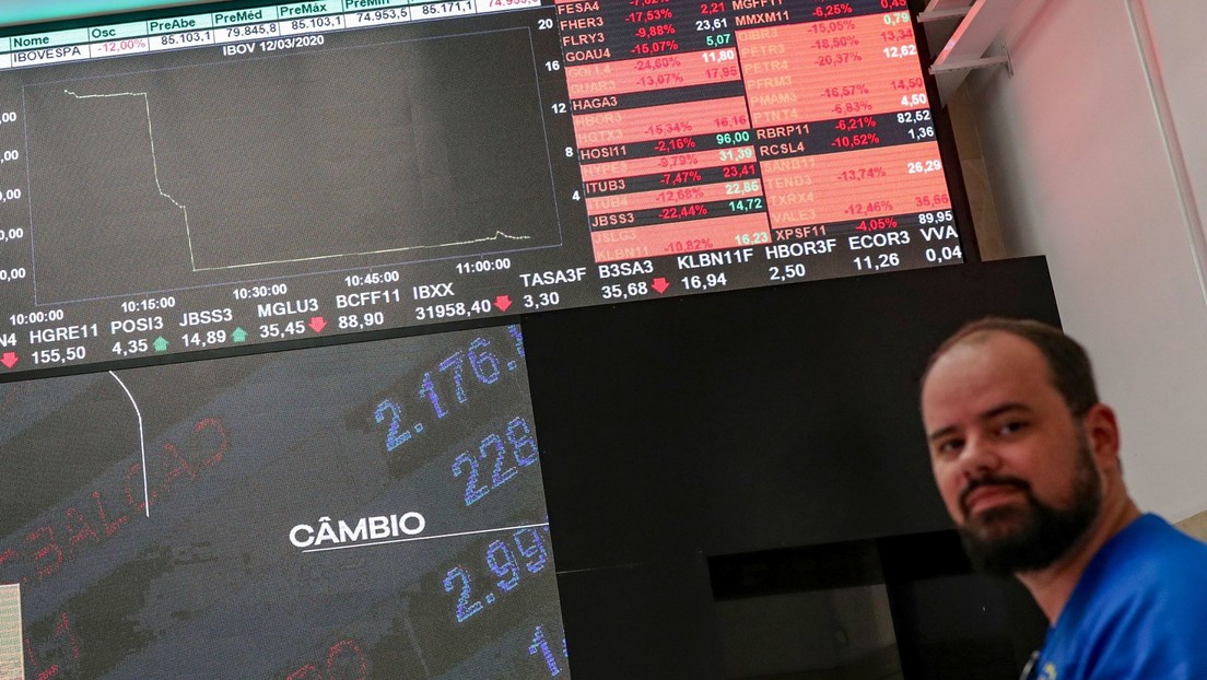 La Bolsa de Sao Paulo cierra jornada con el peor desempeño diario desde 1998