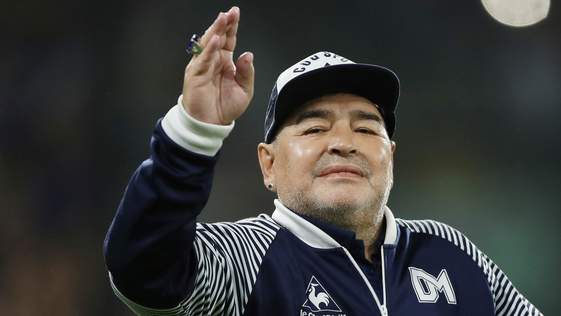 "Estoy sanísimo": Maradona desmiente rumores de que está en cuarentena por la propagación del covid-19