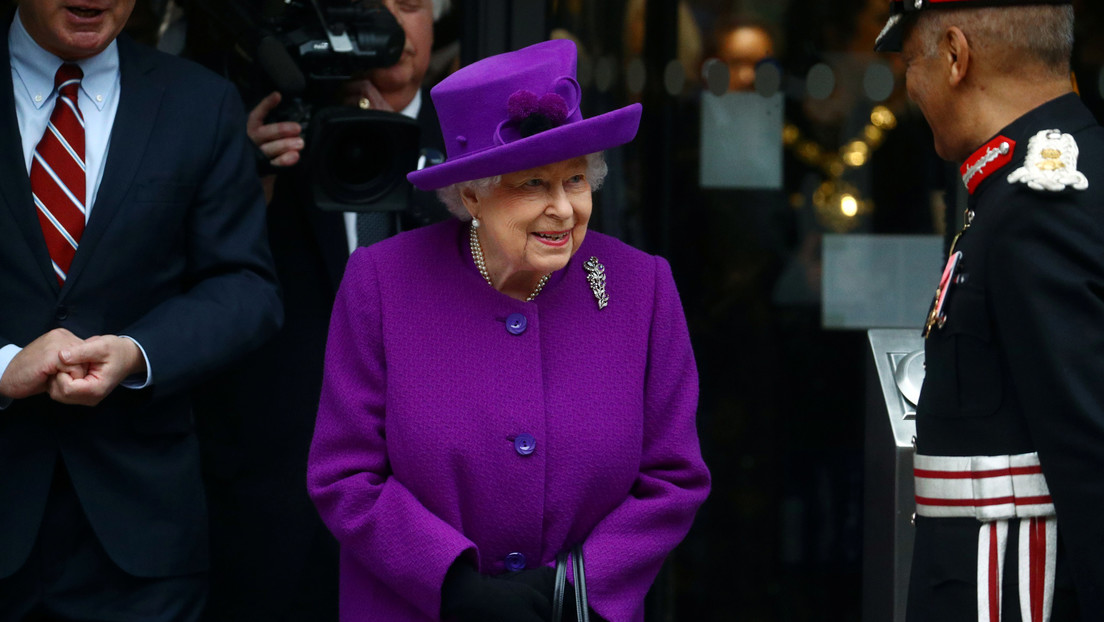 Reportan que la reina Isabel II abandona el Palacio de Buckingham por la propagación del coronavirus