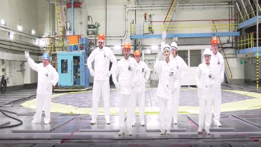 VIDEO: Los empleados de una planta nuclear bailan cerca de un reactor para apoyar a los representantes de Rusia en Eurovisión