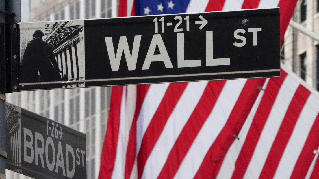 Wall Street sufre nueva jornada de descensos por la pandemia de covid-19