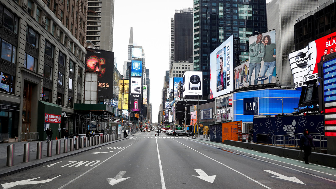 VIDEO: Times Square vacío, mientras los neoyorquinos se quedan en sus hogares por el coronavirus