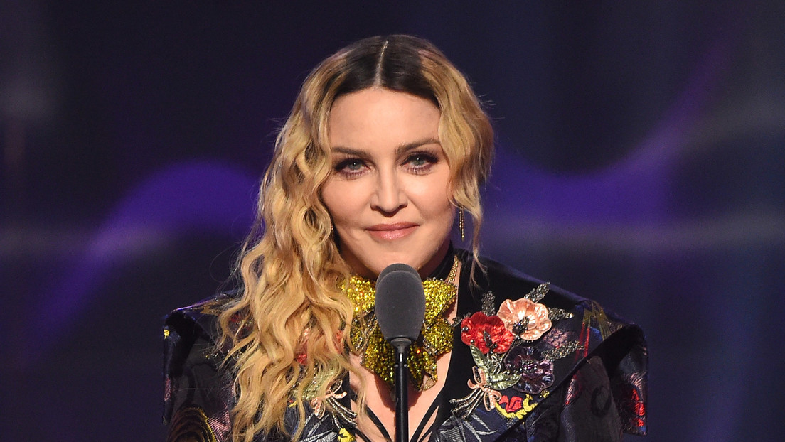 VIDEO: Madonna genera burlas tras grabarse desnuda en una bañera y definir al covid-19 como "el gran igualador"