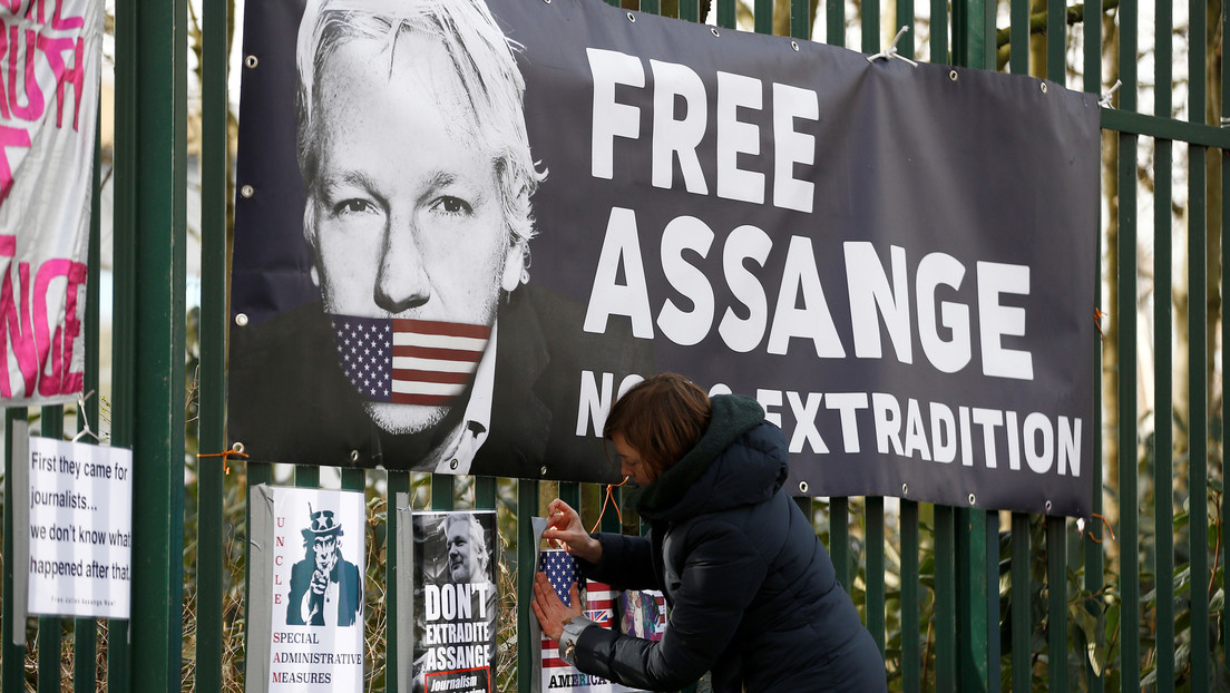 Assange solicitará libertad bajo fianza por temor a la propagación del coronavirus en la cárcel