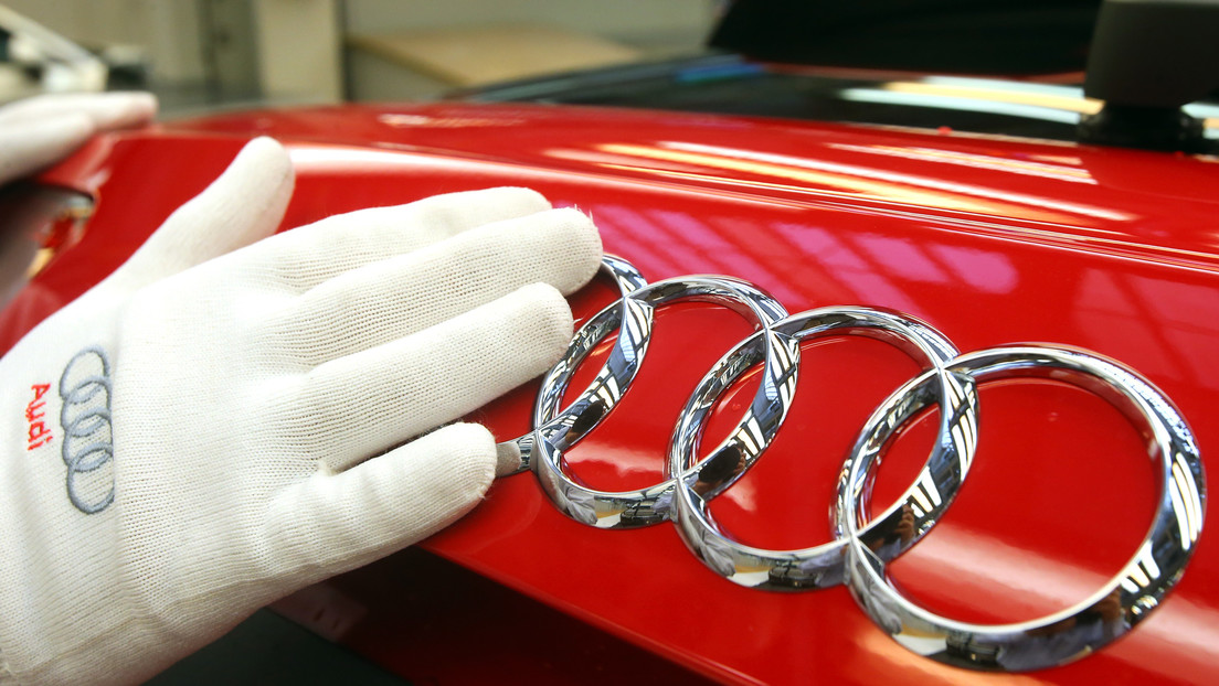 VIDEOS: Volkswagen y Audi cambian sus logotipos en solidaridad con el distanciamiento social contra el covid-19